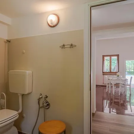 Oasi Torre Del Colle בית חווה בוואניה