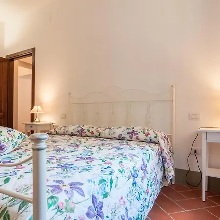 בית חווה Oasi Torre Del Colle