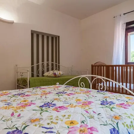 בית חווה Oasi Torre Del Colle
