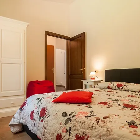 בית חווה Oasi Torre Del Colle