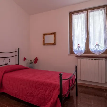 Oasi Torre Del Colle בית חווה