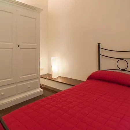 Oasi Torre Del Colle בית חווה *