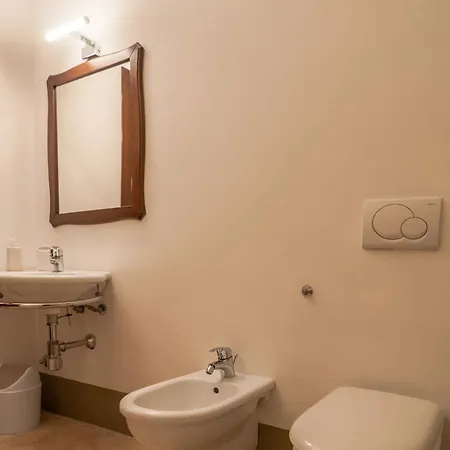 Oasi Torre Del Colle בית חווה *