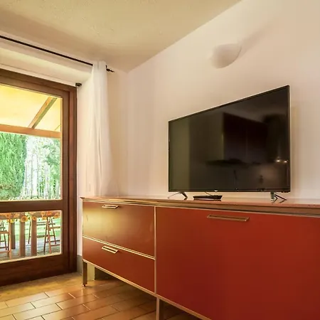 Oasi Torre Del Colle בית חווה בוואניה